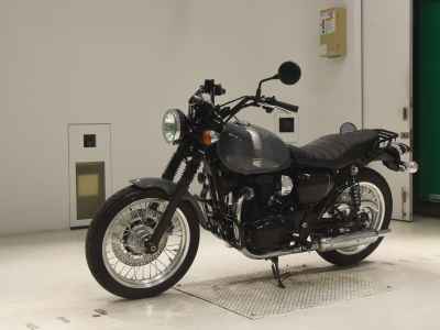 Kawasaki W800 2022