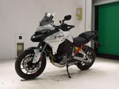 Ducati Multistrada V4S 2025