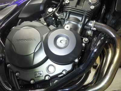 Honda CB400 Super Boldor 2016