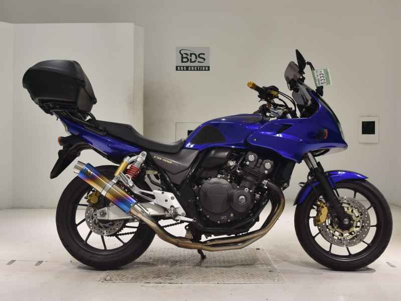 Honda CB400 Super Boldor 2016