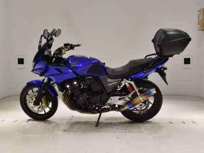Honda CB400 Super Boldor 2016