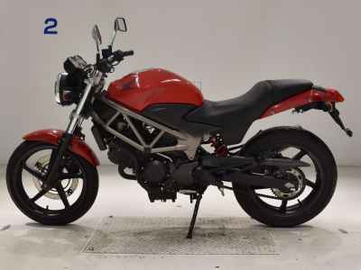 Honda VTR250 2013