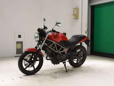 Honda VTR250 2013