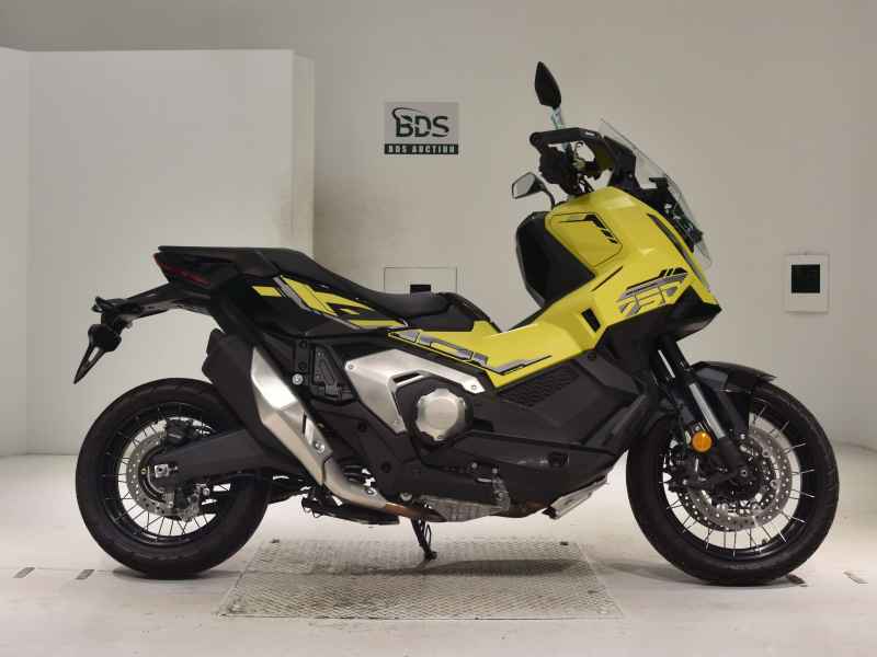 Honda X-Adv 750 2025