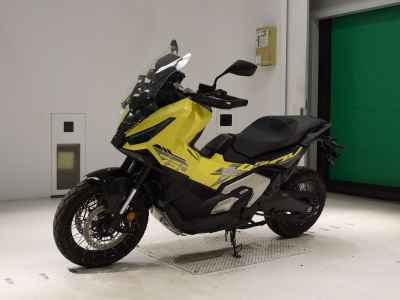 Honda X-Adv 750 2025