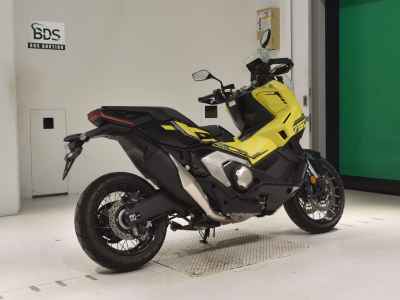 Honda X-Adv 750 2025