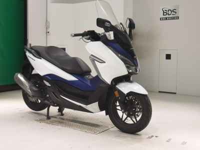 Honda Forza 2018