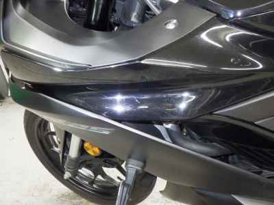 Yamaha YZF-R25 2022