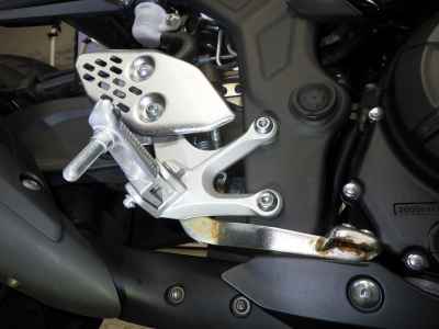 Yamaha YZF-R25 2022