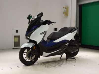 Honda Forza 2018