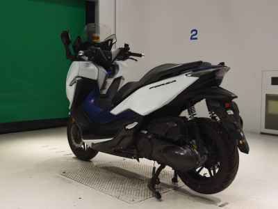 Honda Forza 2018