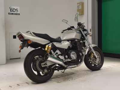 Yamaha XJR1200 1995