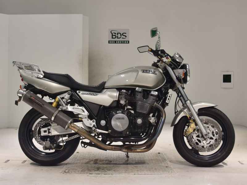 Yamaha XJR1200 1995