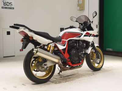 Honda CB400SFV Boldor 2011