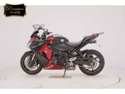 Suzuki GSX-S1000F 2015