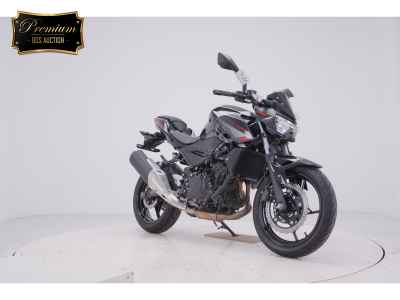 Kawasaki Z400 2024