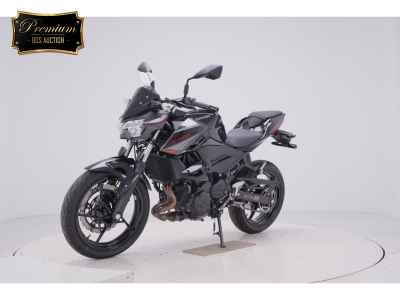 Kawasaki Z400 2024