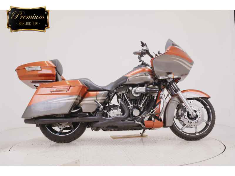 Harley-Davidson Road Glide FLTRXSE1800 2013