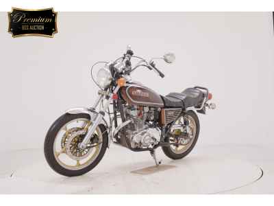 Suzuki GS400 2001