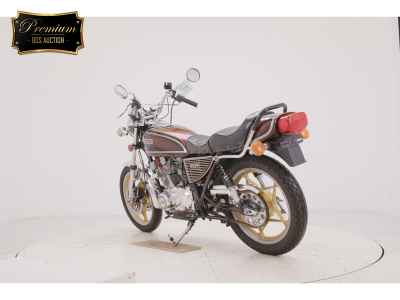 Suzuki GS400 2001