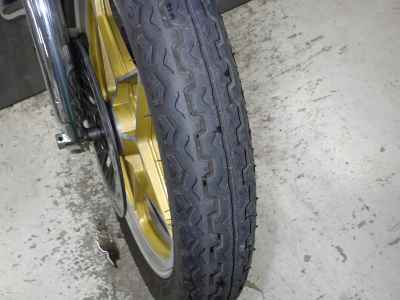 Suzuki GS400 2001