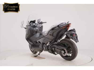 Yamaha TMAX 560T 2025