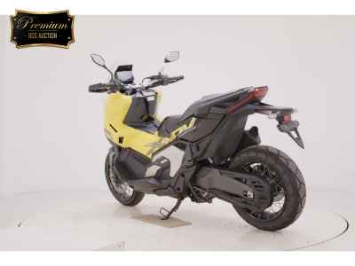 Honda X-Adv 750 2024
