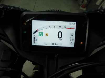 Honda CB650R 2025