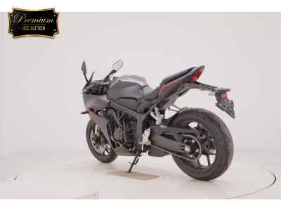 Honda CB650R 2025