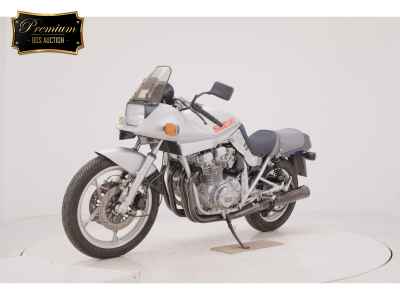 Suzuki GSX1100S Katana 1990
