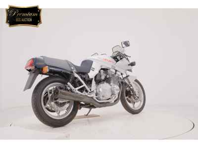 Suzuki GSX1100S Katana 1990