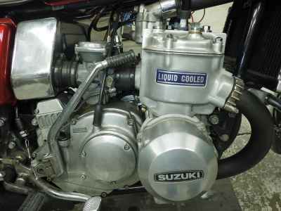 Suzuki GT750 2021