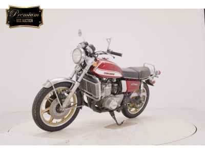 Suzuki GT750 2021