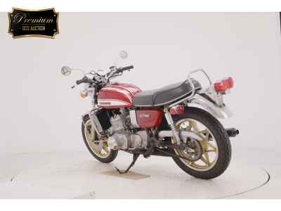 Suzuki GT750 2021
