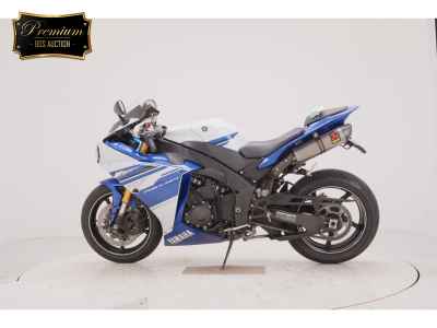 Yamaha YZF-R1 2015