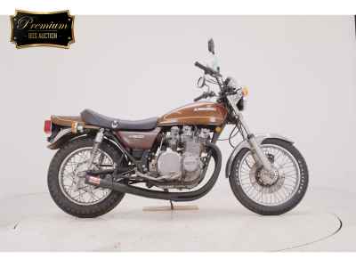 Kawasaki KZ900 2025
