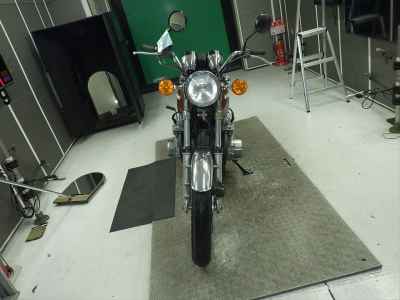Kawasaki KZ900 2025