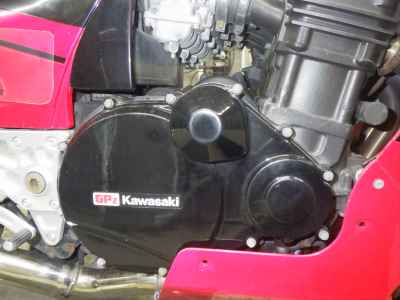 Kawasaki GPZ900R 1990