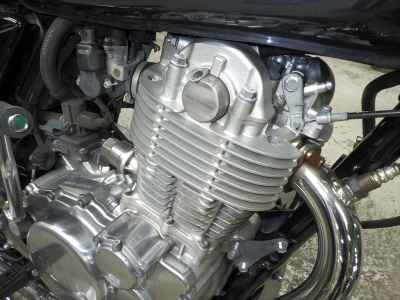 Yamaha SR400 2021