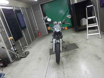 Yamaha SR400 2021