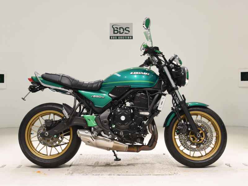 Kawasaki Z650RS 2023