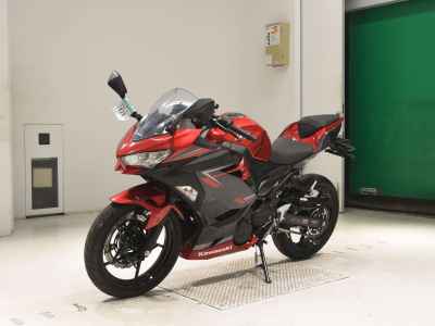 Kawasaki Ninja 400 2019