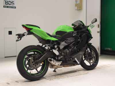 Kawasaki Ninja ZX-25R 2021
