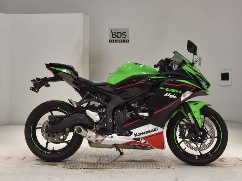 Kawasaki Ninja ZX-25R 2022