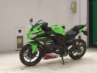 Kawasaki Ninja ZX-25R 2022