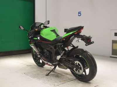 Kawasaki Ninja ZX-25R 2022