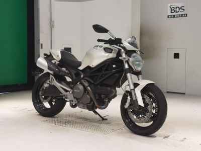 Ducati Monster 696 2010
