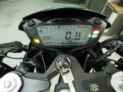 Suzuki SV650X 2022