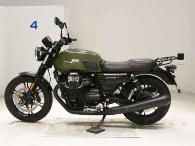 Moto Guzzi V7 Stone 2018