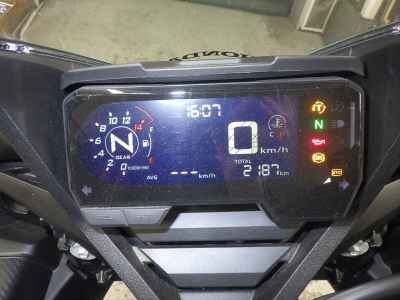 Honda CB650R 2023